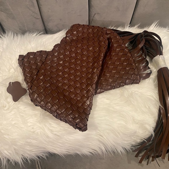 Woven Coffee Brown Clutch Bag with Fridges - Picture 4 of 6